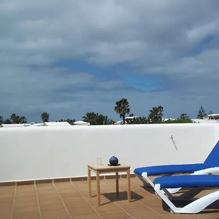 Playa Blanca Sleeps 6 Pool Wifi Villa Playa Blanca (Lanzarote)