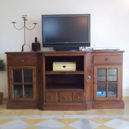 Playa Blanca Sleeps 6 Pool Wifi Villa